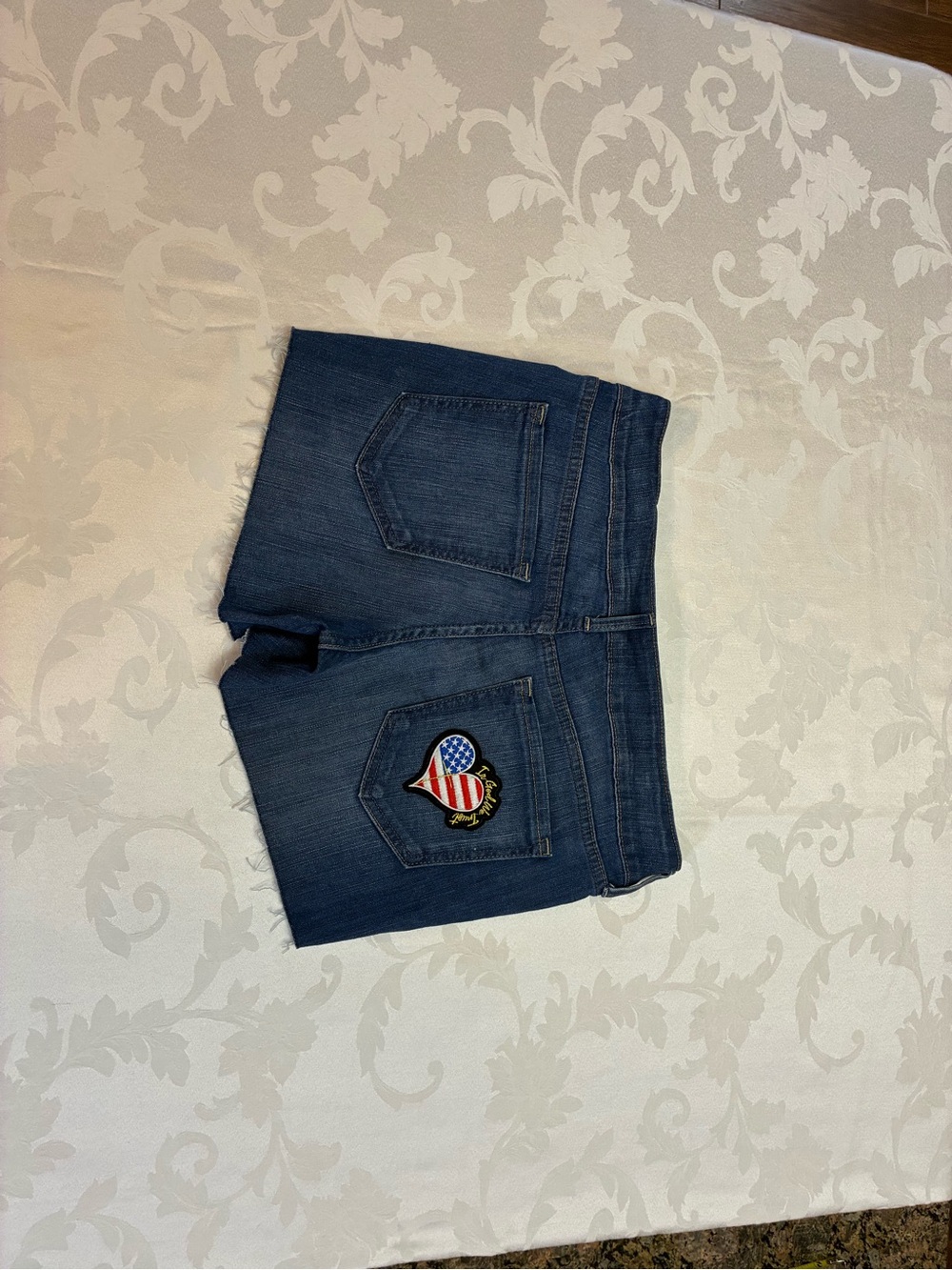Women’s Old Navy Distressed Jean Cutoff Shorts with Patriotic Patches, W32 - Picture 9 of 16